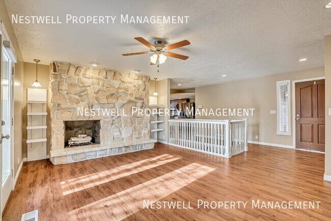 Photo - 1278 Starwood Ct