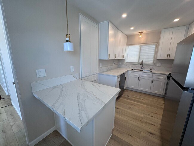 Photo - 7045-7045 Saranac St Unit 7041