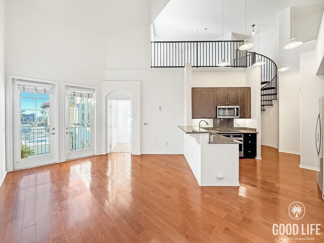 Building Photo - Stylish 1 bedroom Condo in the Heart of North Park – 1BR/1BA with Parking and bonus loft space! Unit 508