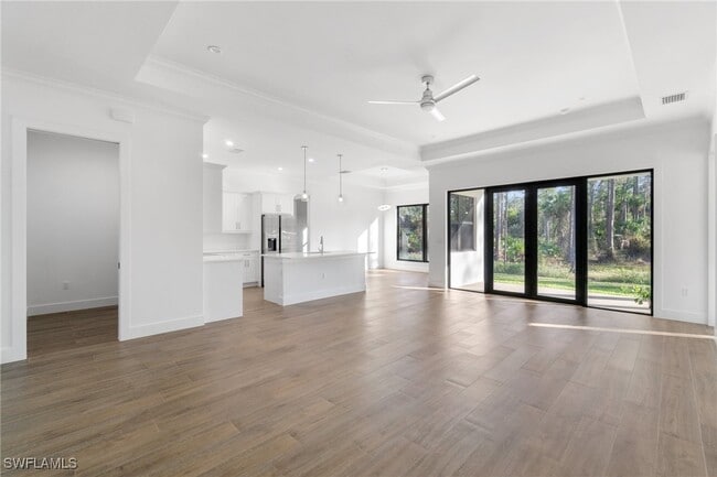 Photo - 3724 2nd Ave NE