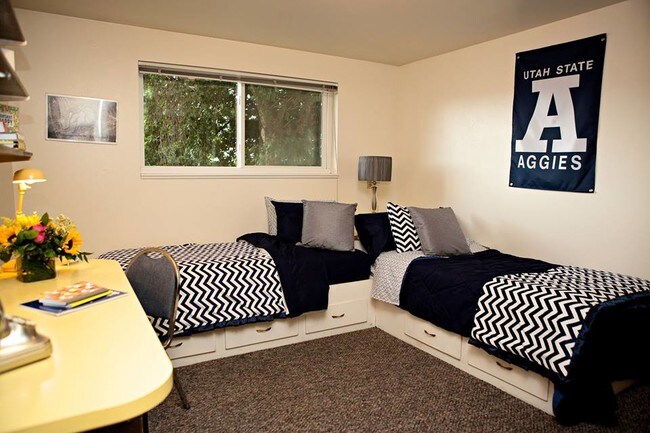 Photo - Alpine Flats-Student Apartments