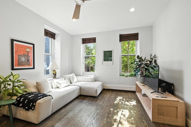 Photo - 30 E Concord St Unit 11