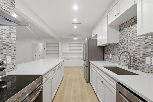 Building Photo - 7515 Meadow Oaks Dr