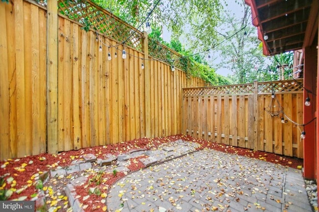 Photo - 171 Barrett Pl