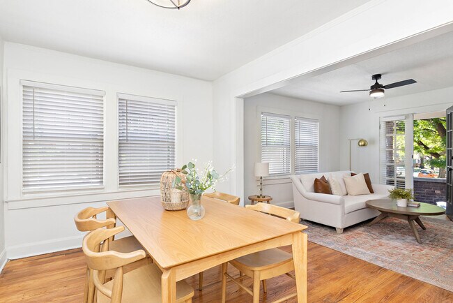 Muehlebach - Muehlebach & Bakers Corner Apartments