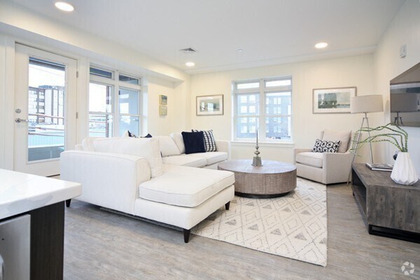 Building Photo - 20 Penniman Rd Unit 101 Rental