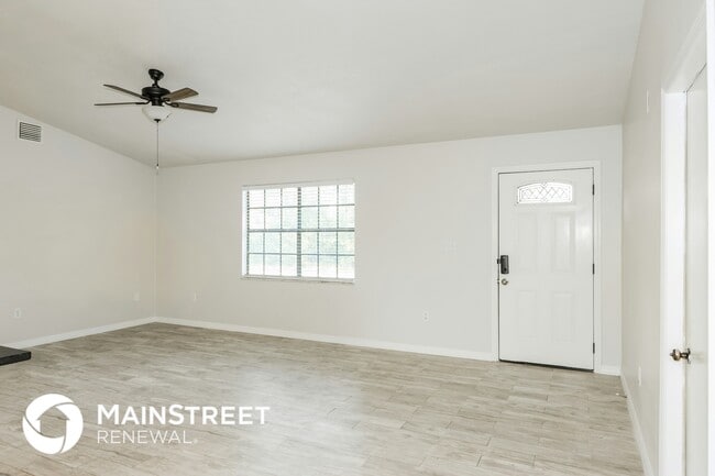 Photo - 751 Winchell St SW