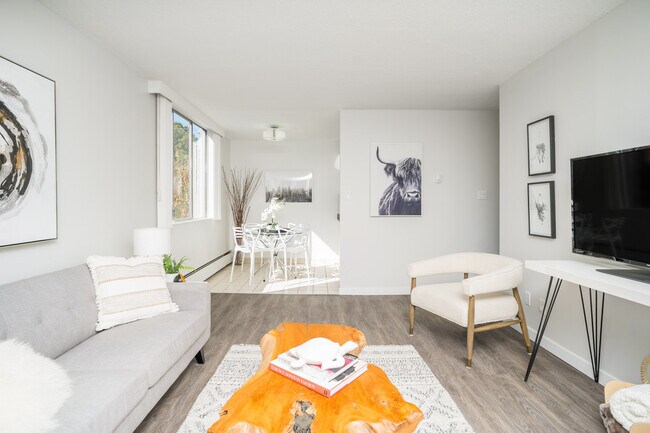 Photo - Central Plaza Unit 00803