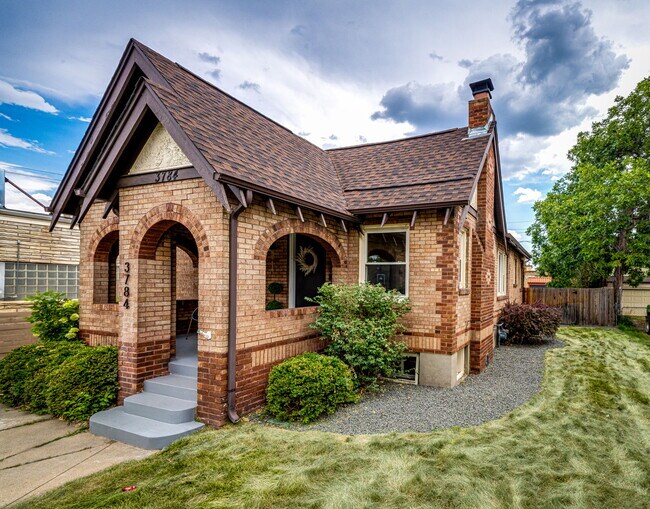 Photo - 3784 Quitman St