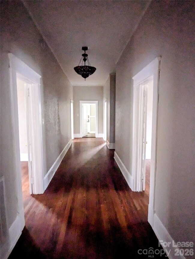 Photo - 936 W Front St