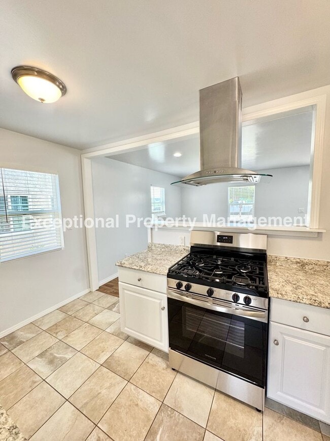 Photo - Ready to move in 2 bedroom 1 bath home