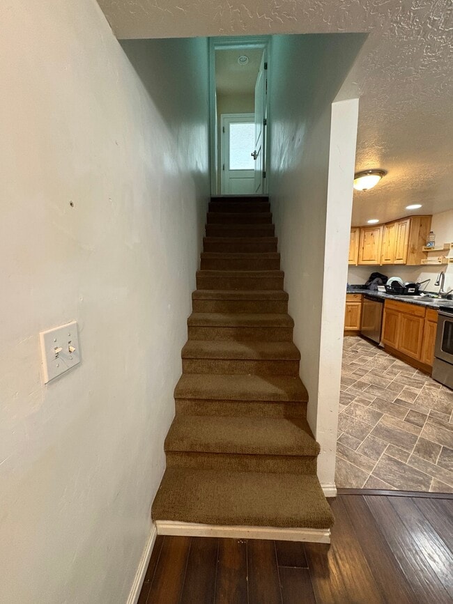 Photo - 668 W 890 N St Unidad 2