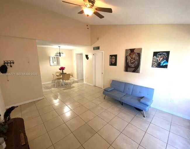 Photo - 15520 SW 80th St Unidad B-208