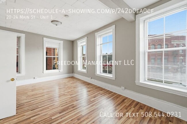 Building Photo - 20-24 Main St-Unit 1 Unit 1