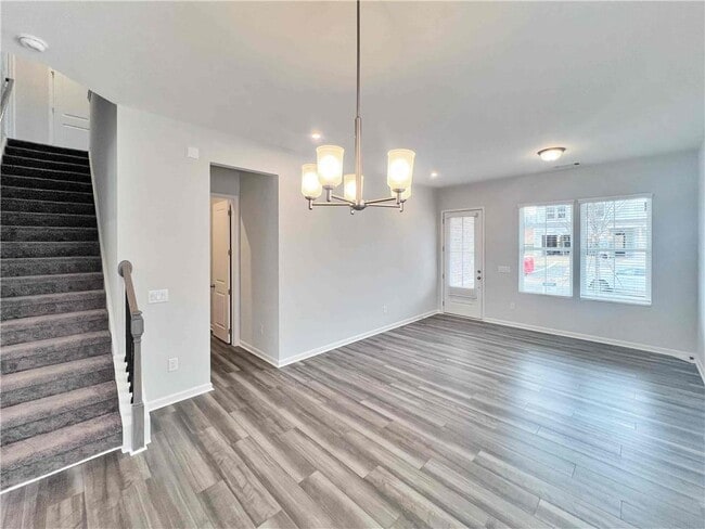 Photo - 283 Brighton Bnd Ln