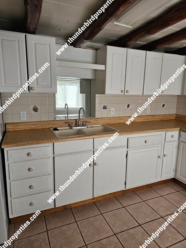 Photo - 325 San Andres Ave NW Unidad #4