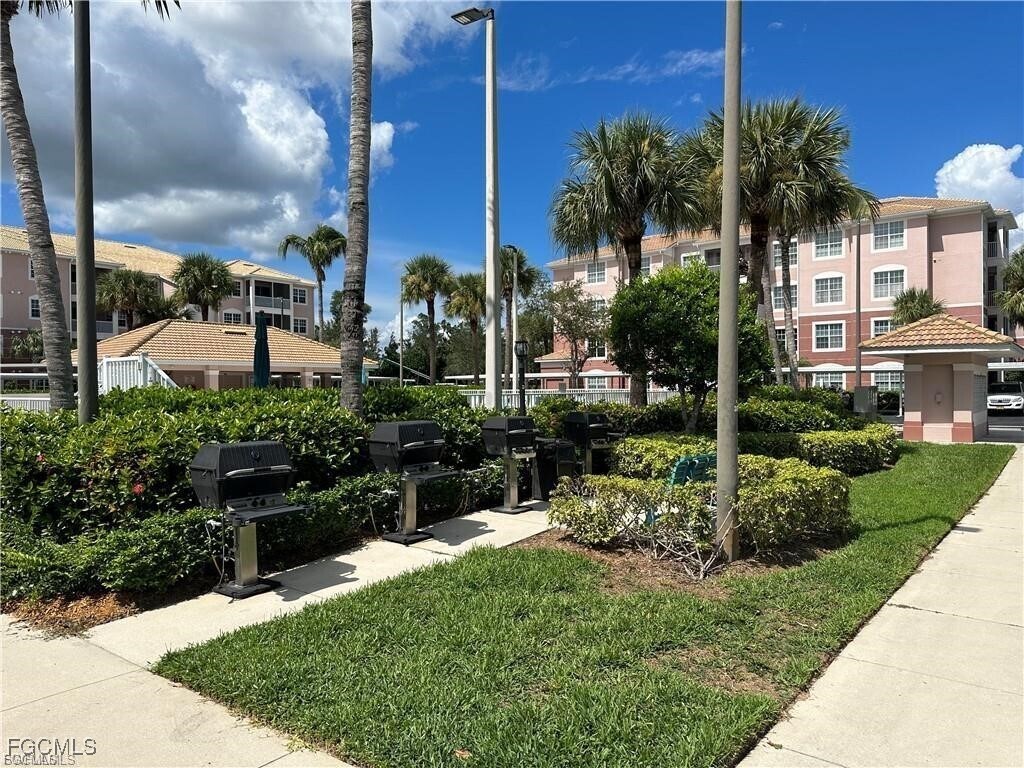 Photo - 15901 Pointe Cir Unit 104