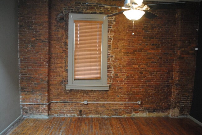 Photo - 829 S Railroad Ave Unit 202