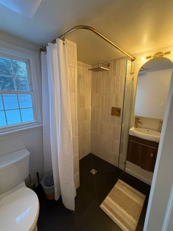 Photo - 135 Winthrop Ave