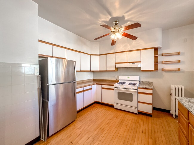 Photo - 6300 N Glenwood Ave Unit 3