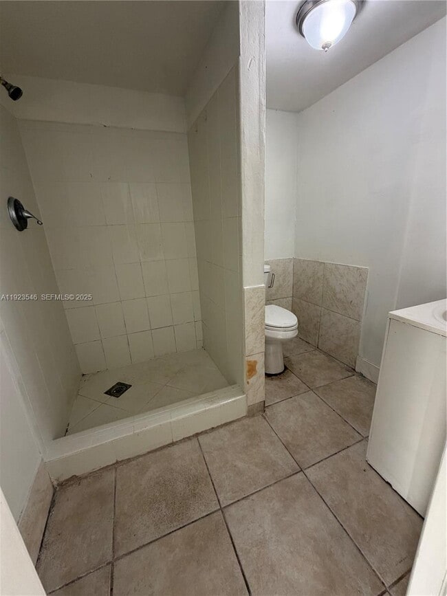 Photo - 2645 NW 21st Ave Unit 6B