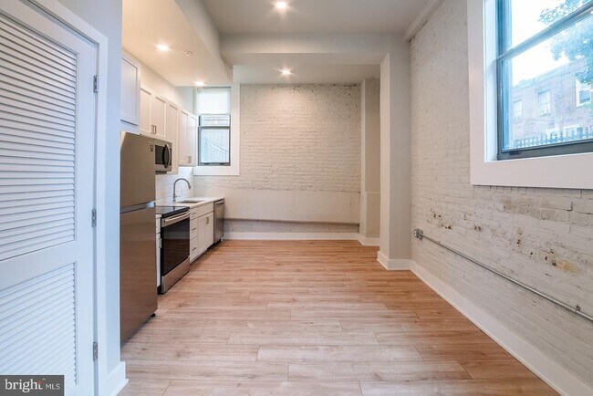 Photo - 1300 S 19th St Unidad 15