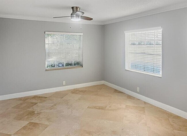 Photo - 51 NE 24th St Unit 6