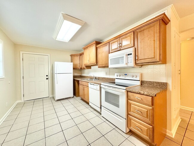 Photo - 2 Bedroom in Lindley Park close to UNCG