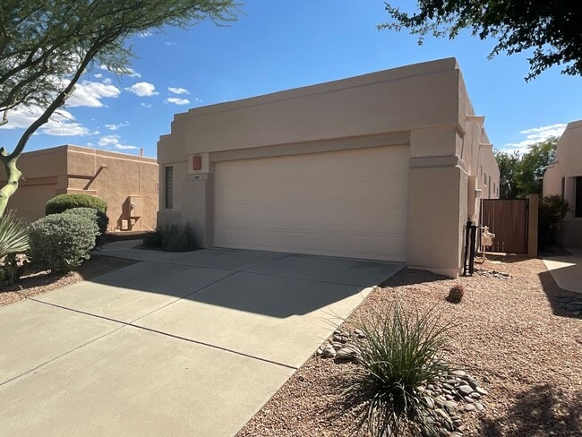 Photo - Convenient gated community