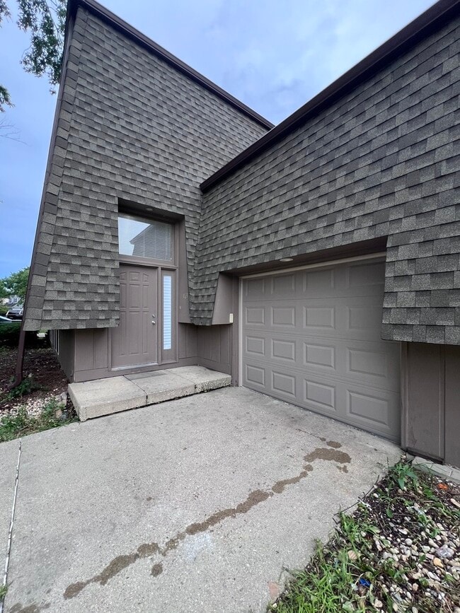 Photo - 1637 Sheffield Dr