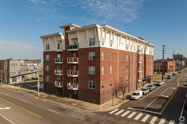 Photo - Harbor Lights Apartments