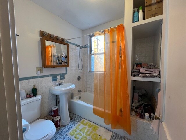 Photo - 7 Scottfield Rd Unit 3