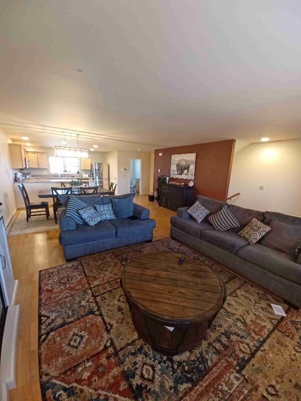 Photo - 811 Castello Ave