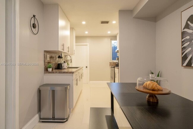 174 NE 55th St Unidad 1