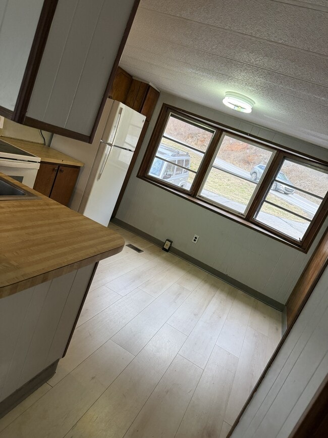 Photo - 1108 S Walnut Dr