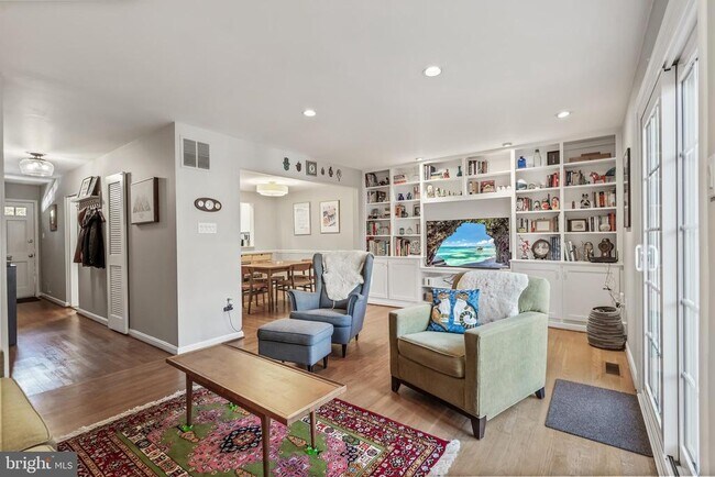 Photo - 1535 Candlewick Ct