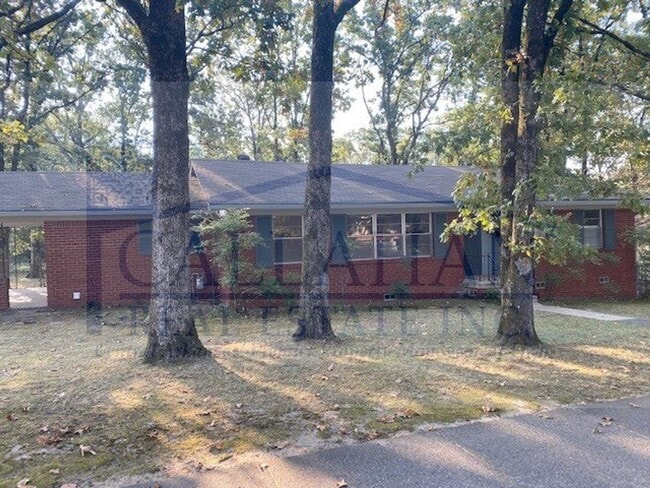 Building Photo - Lakewood 3 bedroom Home
