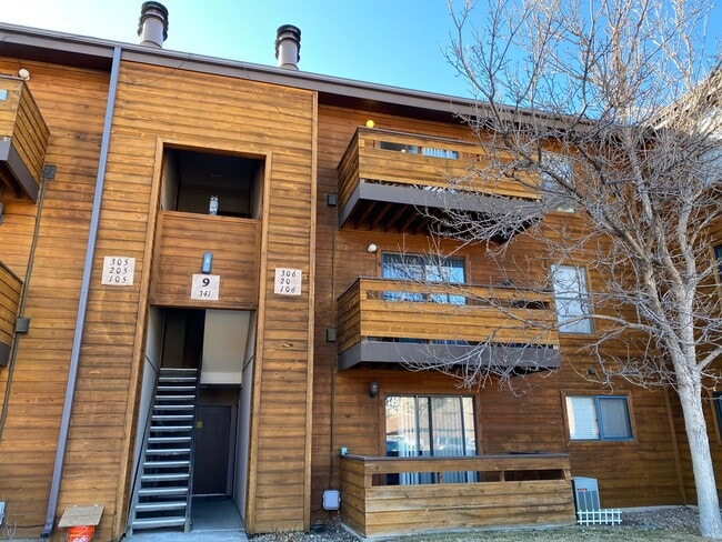 Building Photo - 341 Wright St Unit 306 Rental