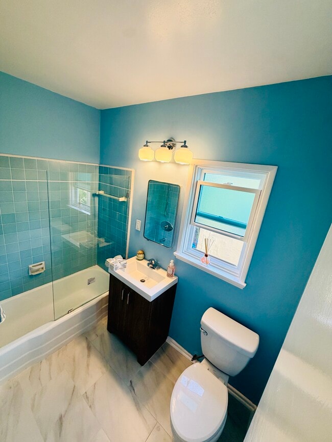 Photo - 8569 Rugby Dr Unit 1