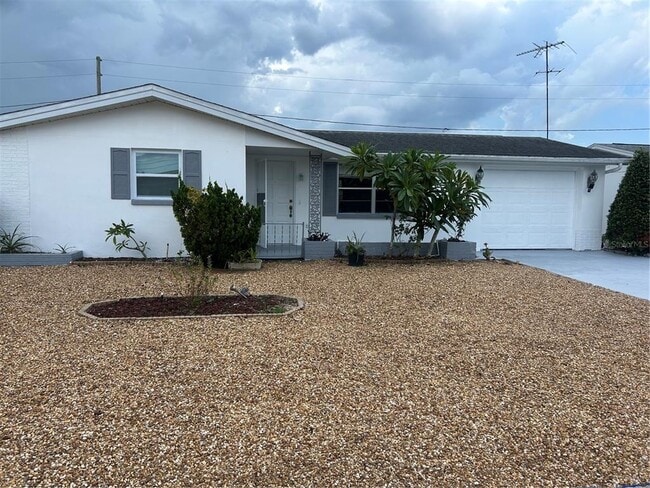 Building Photo - 5724 Mosaic Dr Rental