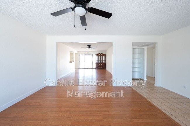 Photo - 2147 W Edgewood Ave