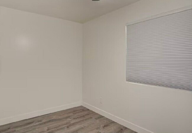 Photo - 4080 Sequoia St