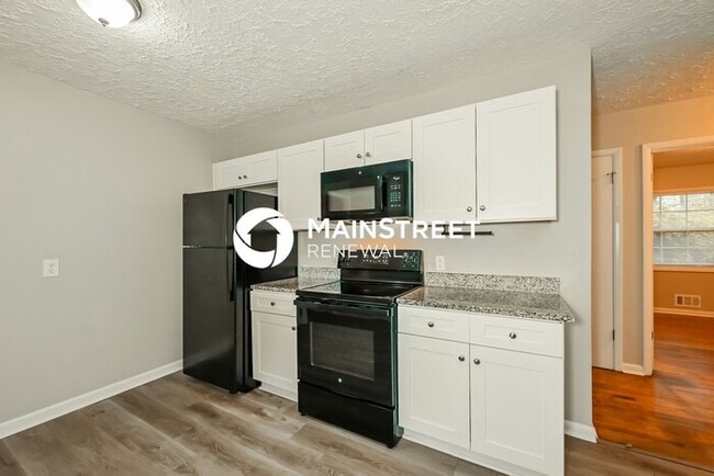 Photo - 3 Bedroom Pet-Friendly Home in CLARKSTON, GA with Main Street Renewal