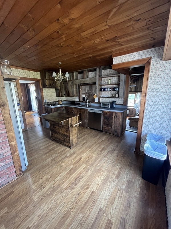 Photo - 11 Maple Ave