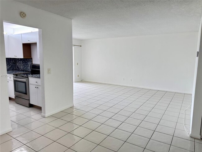 Photo - 2495 SW 82nd Ave Unit 205