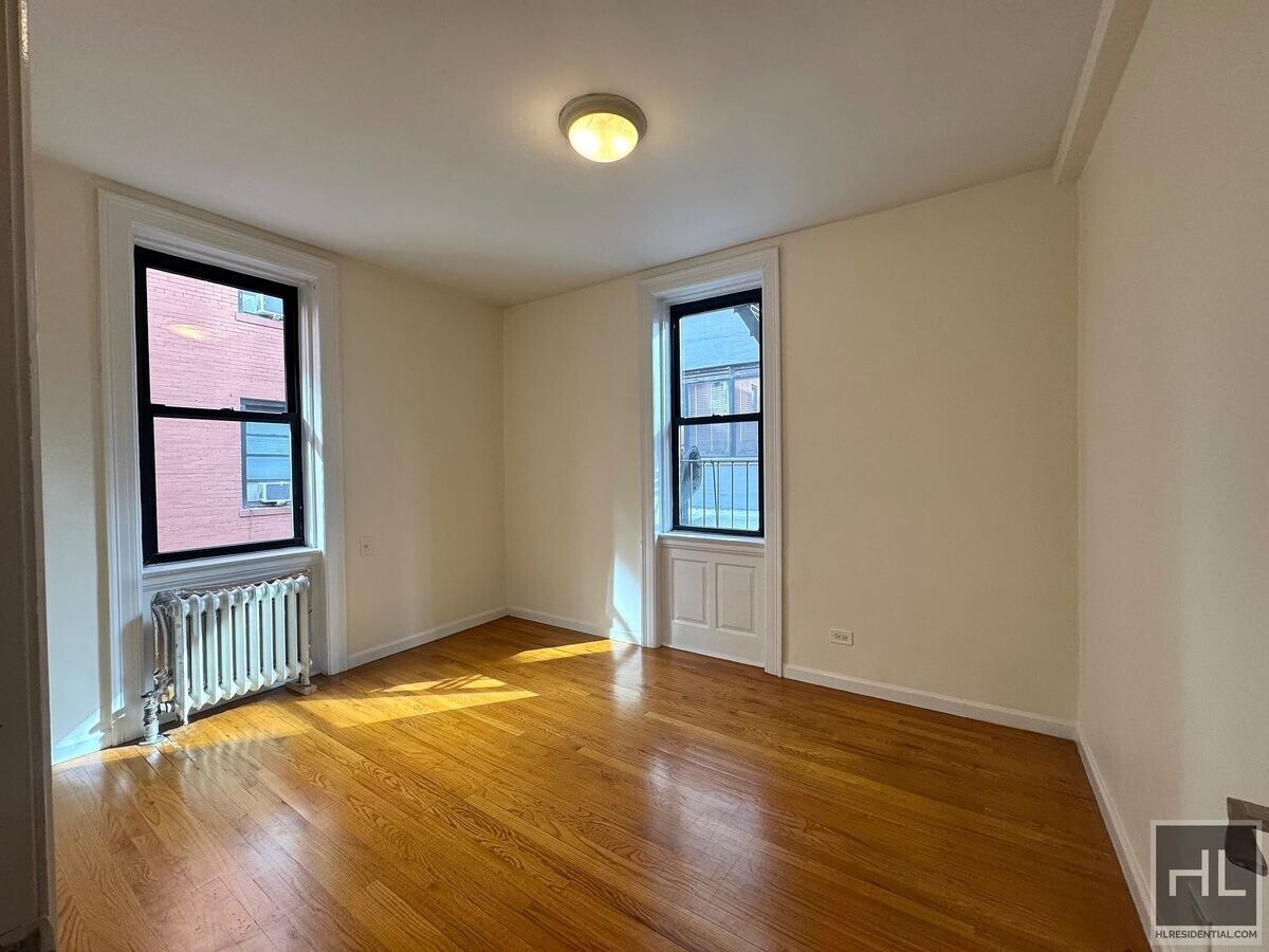 WEST 45 STREET - WEST 45 STREET Unidad 4F