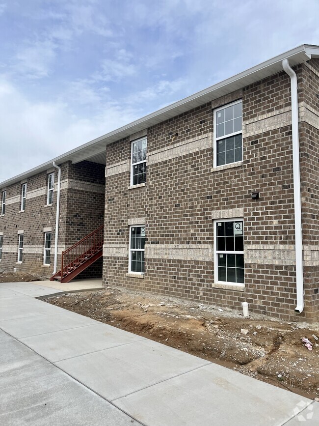 Building Photo - 851 West St Unit West St. Apartments