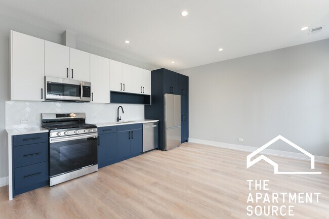 Photo - 2202 N Kedzie Blvd Unit 2