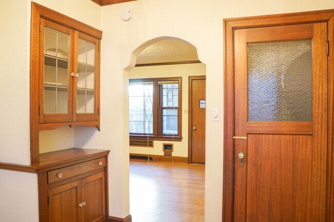 Photo - Stunning 2-Bed Townhouse in Goose Hollow B... Unidad 217