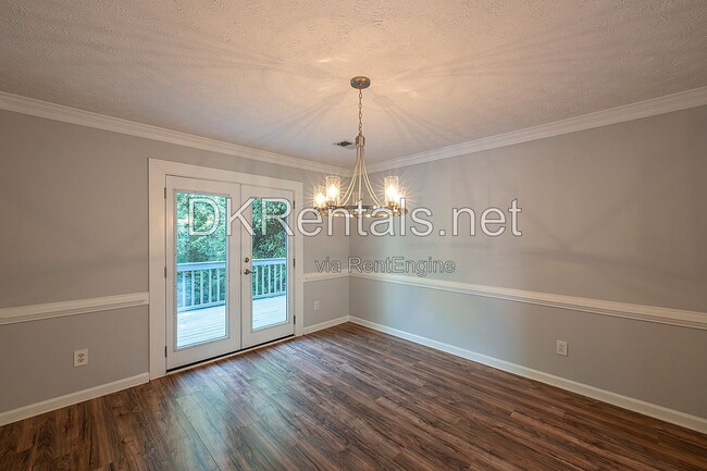 Photo - 114 Eagle Glen Dr